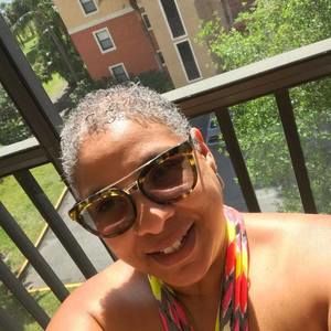 Meet your Posher, Tracey